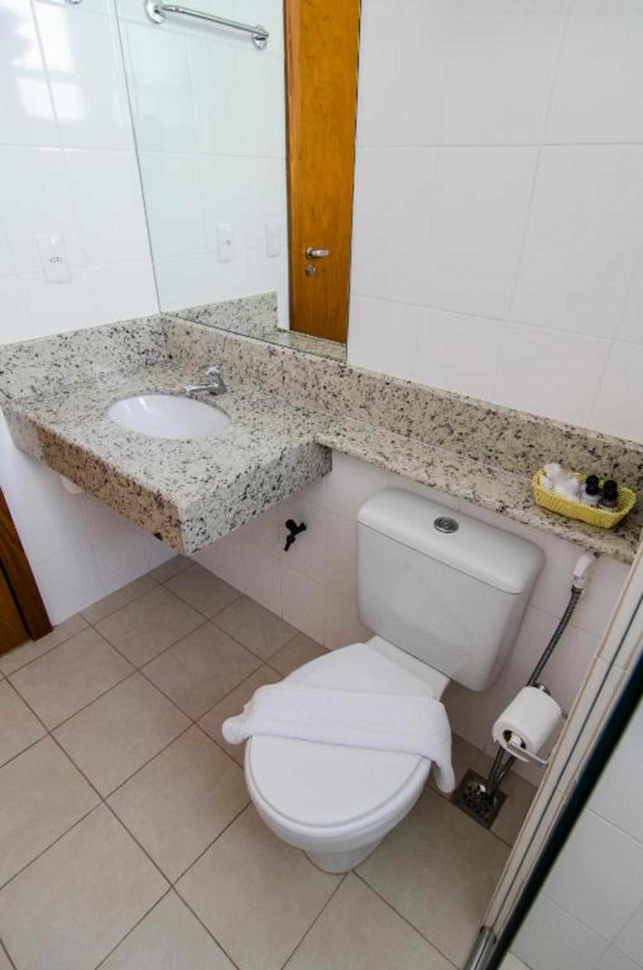 Hotel Atlas Sete Lagoas Exterior foto